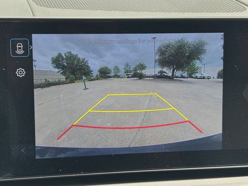 Used 2025 Hyundai Santa Fe SEL image 27