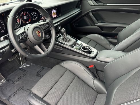 Certified 2024 Porsche 911 GT3 RWD image 4