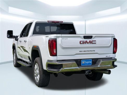 Used 2023 GMC Sierra 2500 SLT w/ Gooseneck/5TH Wheel Package AWD/4WD image 3