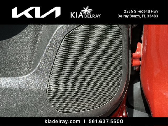 Used 2024 Chevrolet Trax LT FWD image 16