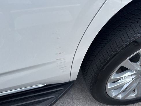 Used 2022 Cadillac Escalade Luxury image 7