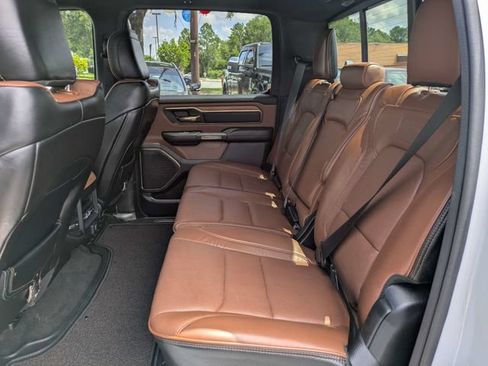 Used 2023 RAM 1500 Limited AWD/4WD image 16