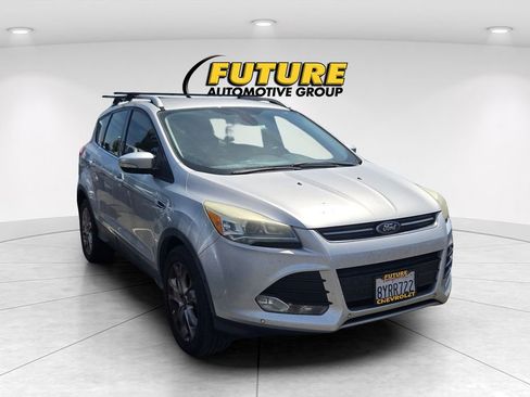 Used 2014 Ford Escape Titanium w/ Equipment Group 401A AWD/4WD image 3