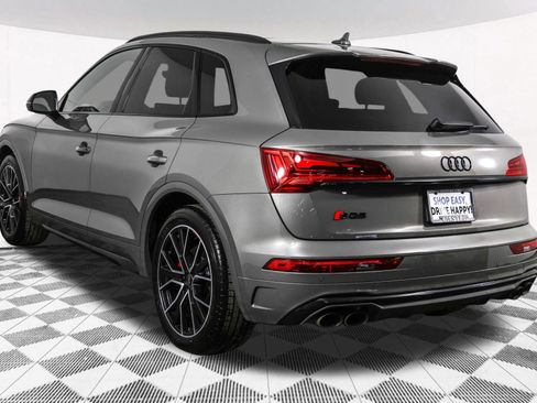 Used 2023 Audi SQ5 Premium Plus w/ Premium Plus Package image 18