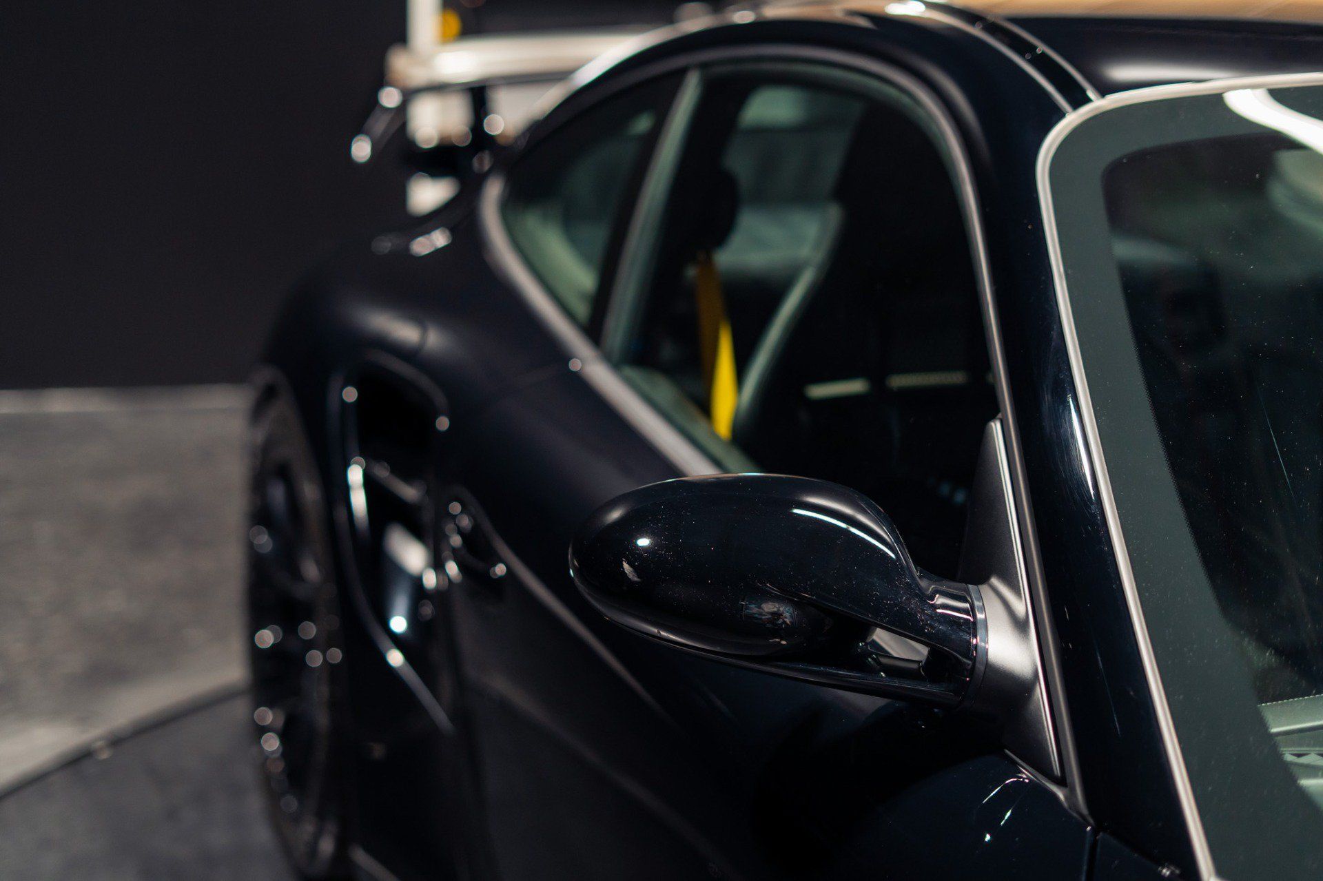 Used 2008 Porsche 911 GT2 RWD image 7
