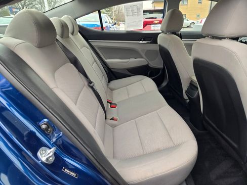 Used 2020 Hyundai Elantra Value Edition image 10