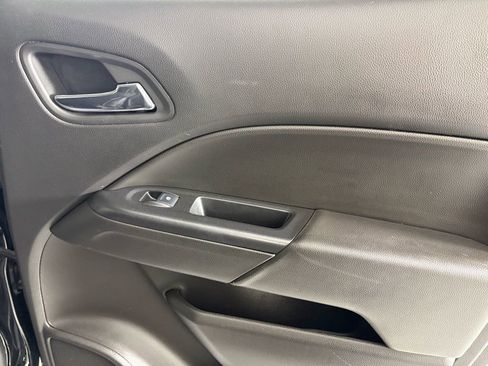 Used 2019 Chevrolet Colorado ZR2 image 15