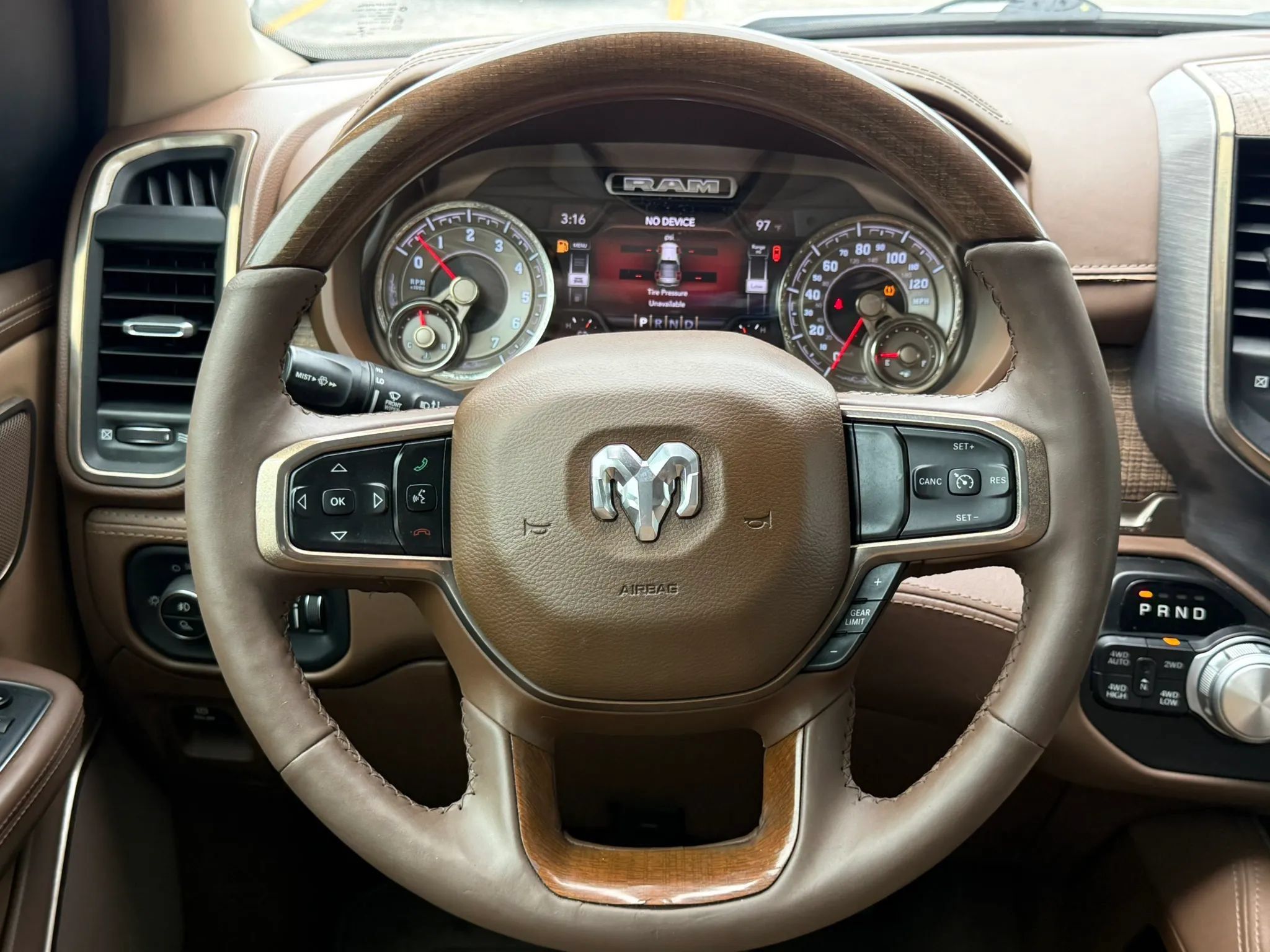 Used 2019 RAM 1500 Limited AWD/4WD image 7