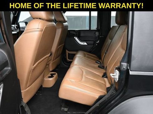 Used 2013 Jeep Wrangler Unlimited Rubicon w/ Connectivity Group AWD/4WD image 41