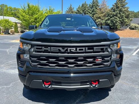 New 2026 Chevrolet Silverado 1500 Custom Trail Boss w/ LPO, Dark Essentials Package AWD/4WD image 16