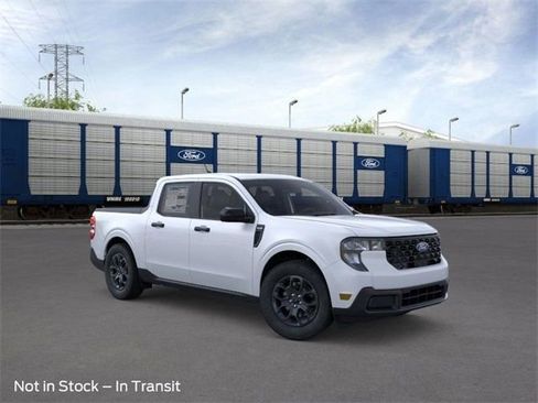 New 2025 Ford Maverick XLT w/ Equipment Group 301A image 7