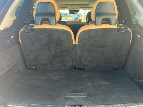 Used 2016 Volvo XC90 T6 Momentum w/ Momentum Plus Package AWD/4WD image 33