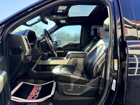 Used 2021 Ford F250 Platinum w/ FX4 Off-Road Package image 19