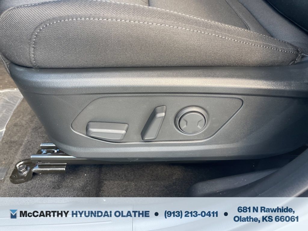 Used 2026 Hyundai Tucson SEL Plus FWD image 22
