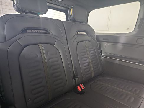 Used 2023 Rivian R1S Adventure image 21