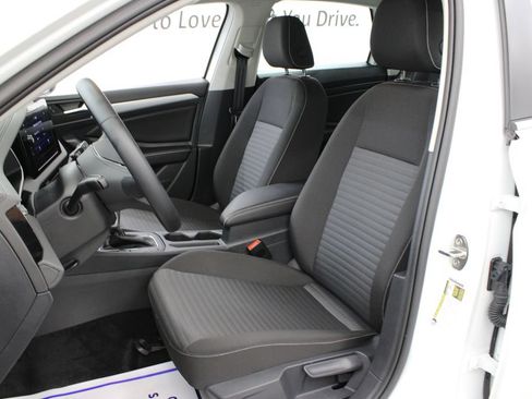 Used 2026 Volkswagen Jetta S FWD image 13