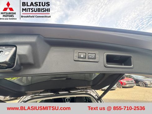 Used 2024 Subaru Forester Limited AWD/4WD image 44