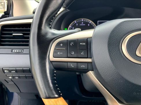 Used 2021 Lexus RX 350L FWD w/ Premium Package image 23