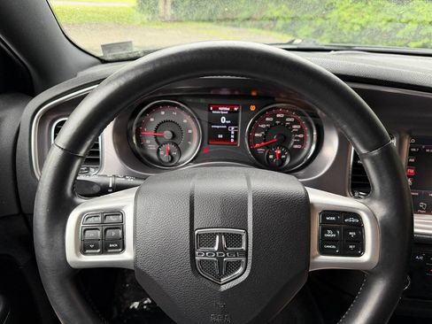 Used 2014 Dodge Charger R/T AWD/4WD image 18