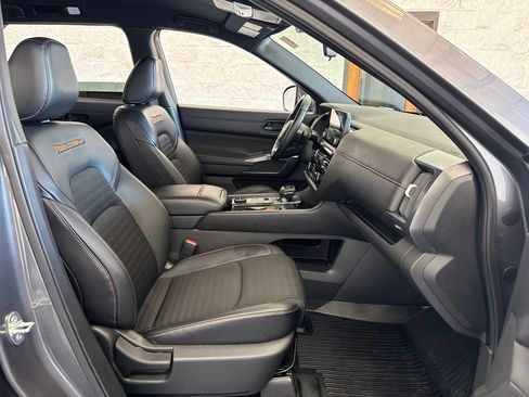Used 2024 Nissan Pathfinder Rock Creek AWD/4WD image 49