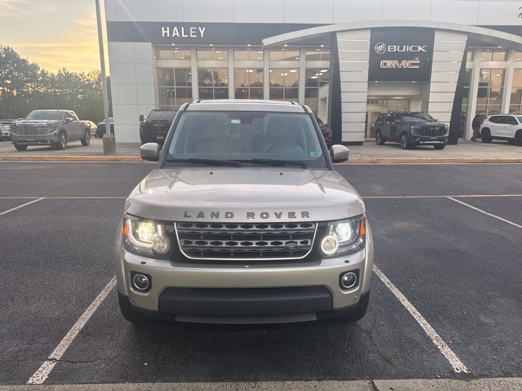 Used 2016 Land Rover LR4 HSE AWD/4WD image 2