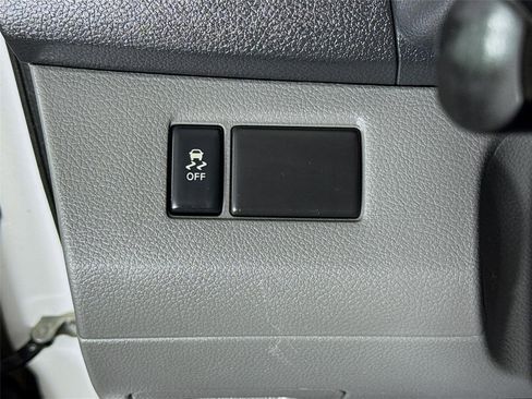 Used 2020 Nissan NV200 S FWD image 10