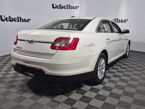 Used 2011 Ford Taurus SE FWD image 21