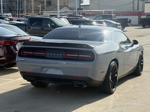 Used 2022 Dodge Challenger R/T Scat Pack w/ Dynamics Package RWD image 4
