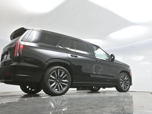Used 2024 Cadillac Escalade Sport w/ Touring Package AWD/4WD image 68