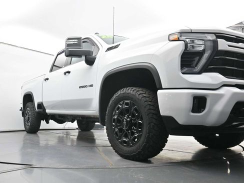 Used 2024 Chevrolet Silverado 2500 LT w/ Z71 Sport Edition AWD/4WD image 20