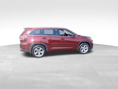 Used 2015 Toyota Highlander Limited image 5