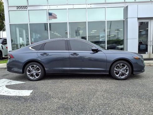 Used 2024 Honda Accord EX image 22