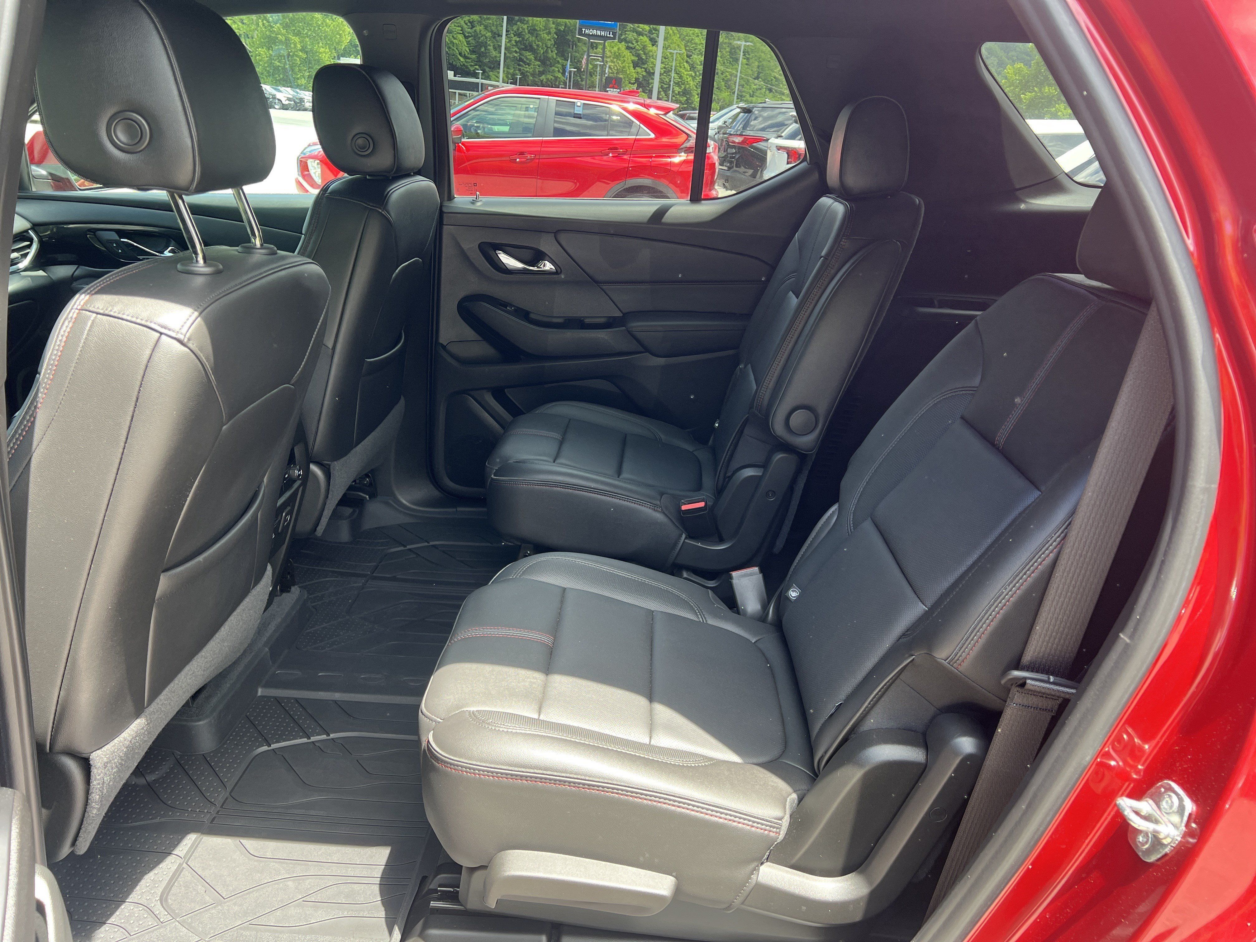 Used 2023 Chevrolet Traverse RS w/ LPO, Floor Liner Package AWD/4WD image 15