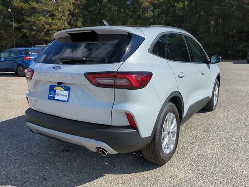 New 2025 Ford Escape Active w/ Tech Pack #1 image 4