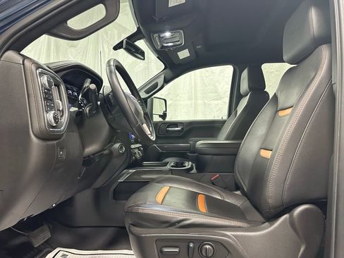 Used 2022 GMC Sierra 2500 AT4 image 15