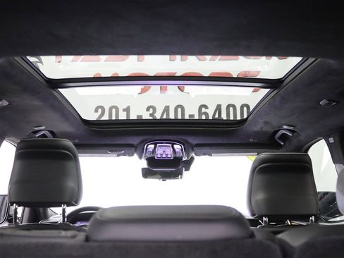 Used 2022 Jeep Grand Cherokee Summit AWD/4WD image 13