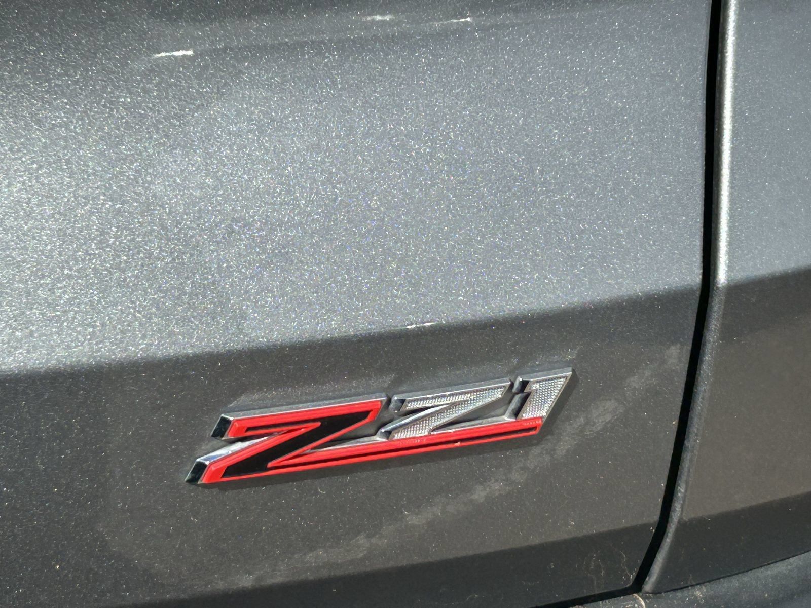 Used 2025 Chevrolet Traverse Z71 AWD/4WD image 7
