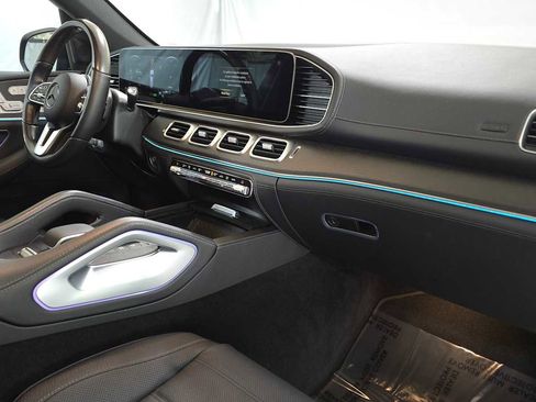 Certified 2023 Mercedes-Benz GLS 580 GLS 580 image 11