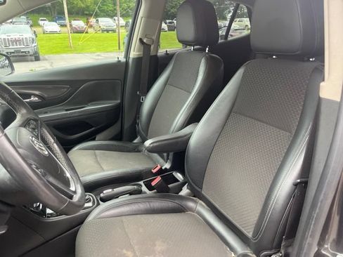 Used 2017 Buick Encore Sport Touring AWD/4WD image 12