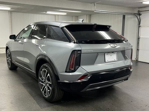 Certified 2025 Cadillac Optiq Sport 2 image 3