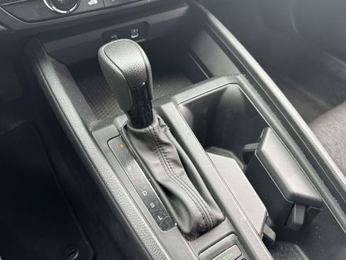 Used 2023 Honda Accord LX image 28