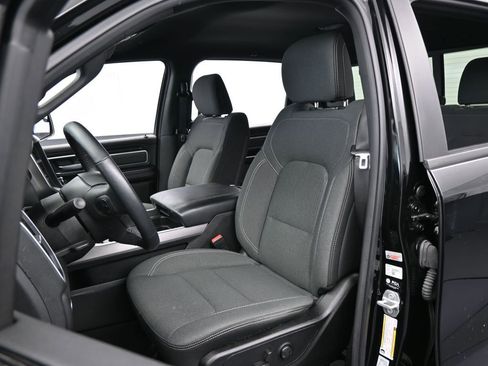 Used 2022 RAM 1500 Big Horn image 10