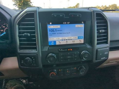 Used 2019 Ford F150 XLT w/ Equipment Group 302A Luxury AWD/4WD image 13