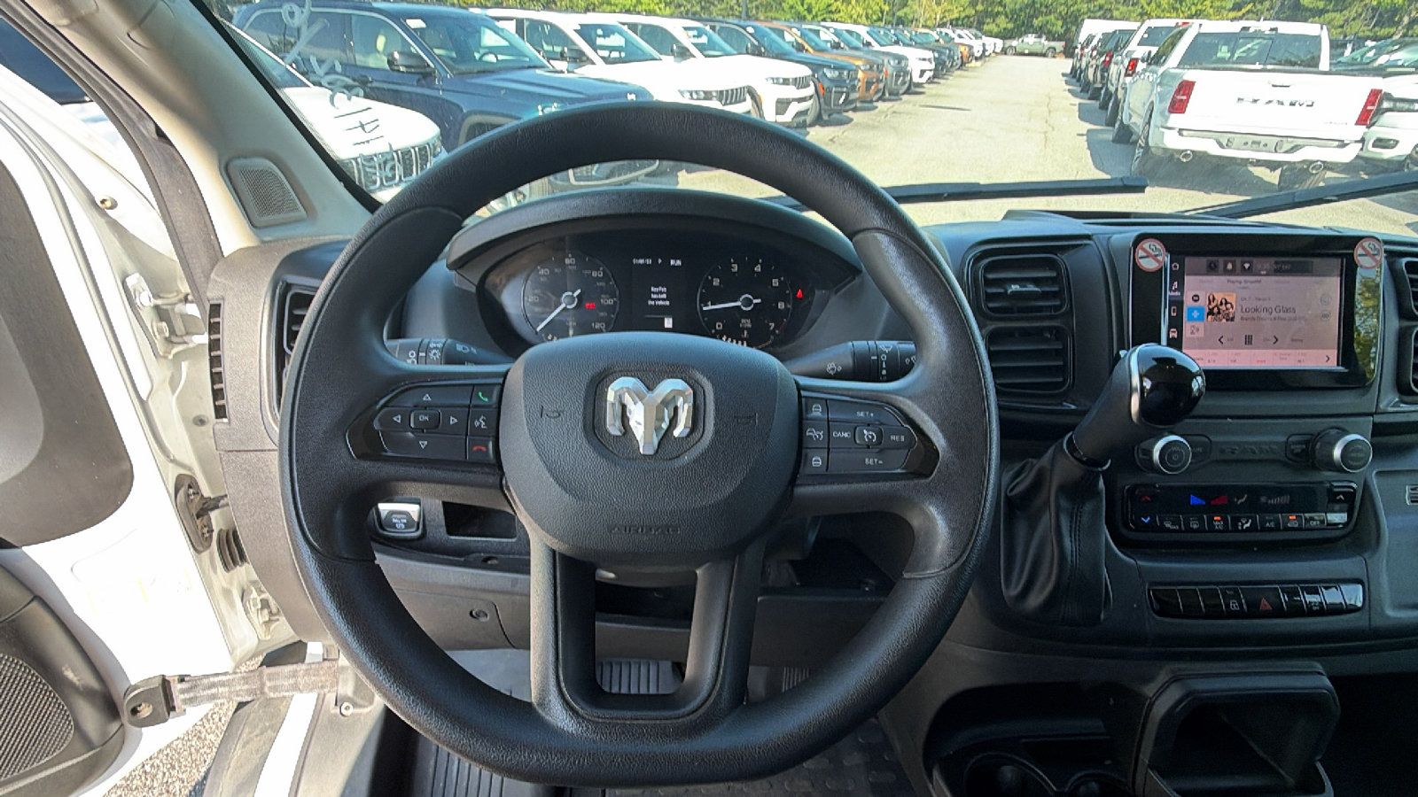 Used 2024 RAM ProMaster 2500 w/ Convenience Group FWD image 21
