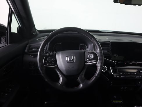Used 2024 Honda Passport Black Edition image 47