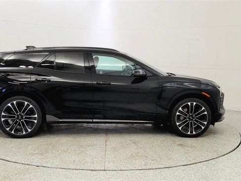 New 2026 Chevrolet Blazer EV SS image 10