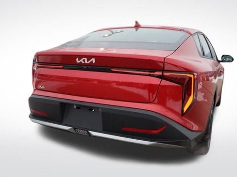 Certified 2025 Kia K4 EX image 12