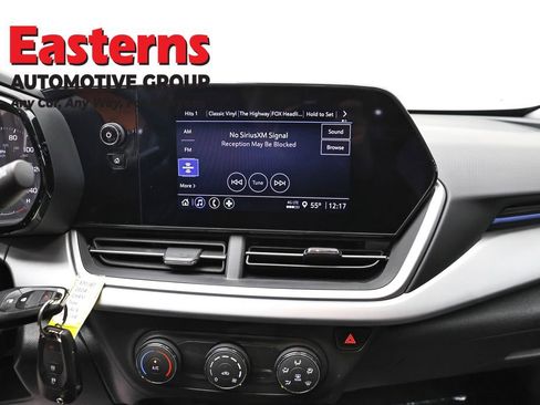 Used 2024 Chevrolet Trax LS FWD image 11