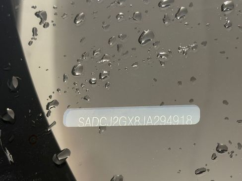 Used 2018 Jaguar F-PACE Premium image 19