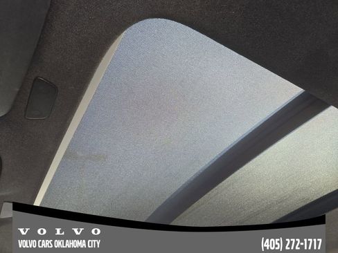 Certified 2023 Volvo XC40 B5 Plus w/ Driver Assist Package AWD/4WD image 24
